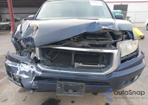 2010 Honda Ridgeline Rts from USA, damaged, VIN 5FPYK1F42AB007913